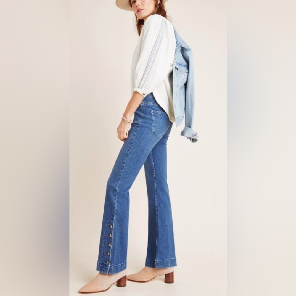 NWOT Anthropologie Pilcro Button-Hem High-Rise Bootcut Jeans